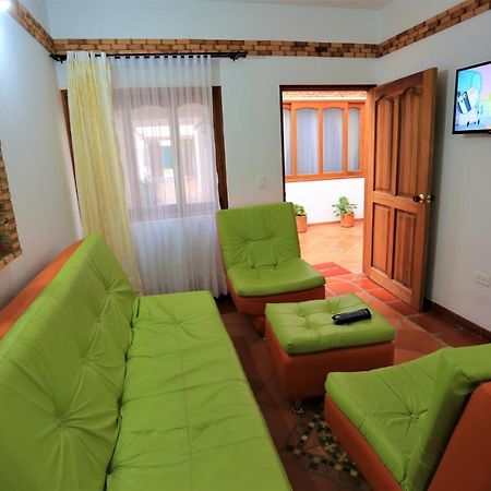 Apartahotel La Gran Familia Вілья-де-Лейва Екстер'єр фото